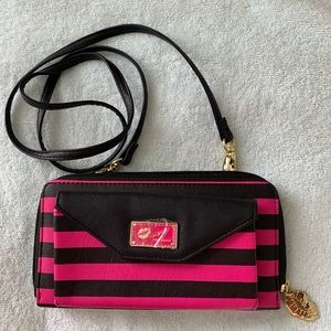 Luv Betsey by Betsey Johnson wallet